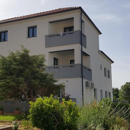 Studios Artemis Baška Exteriör bild