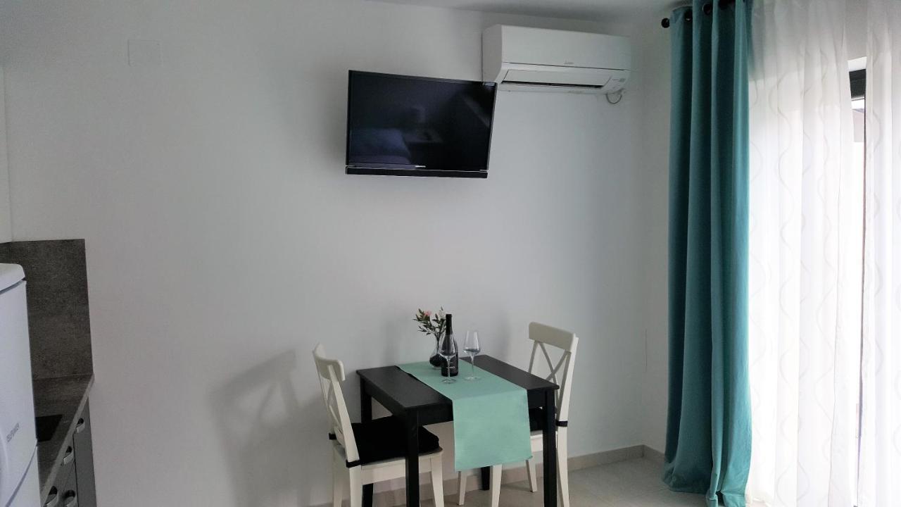 Studios Artemis Baška Exteriör bild