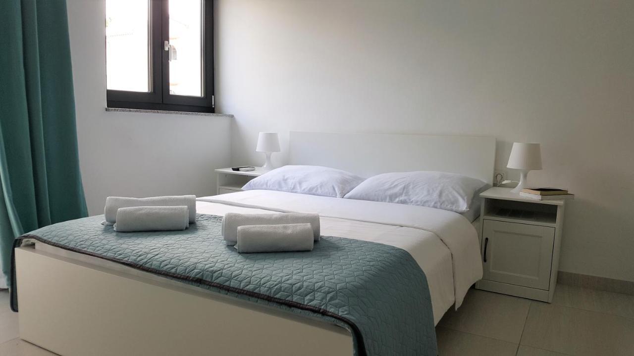 Studios Artemis Baška Exteriör bild